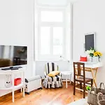 Spacious And Elegant Family - Bp1 Apartmán