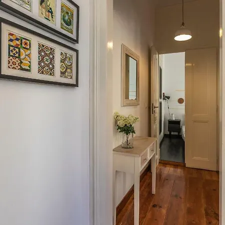 Spacious And Elegant Family - Bp1