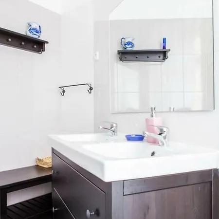 Apartment Spacious And Elegant Family - Bp1